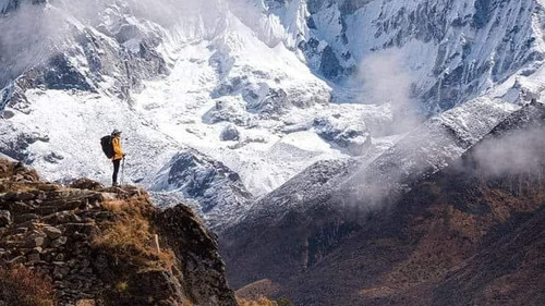 Монголын хоёр уулчинг 5 дугаар сарын 12-нд нас барсан гэж Wikipedia-д оруулжээ